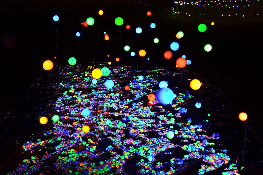 「大芝高原イルミネーション。ファンタスティック」
